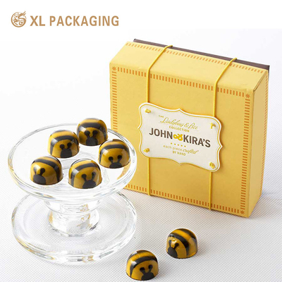 acheter Boîtes à chocolat de luxe imprimées CMJN/Pantone avec design facile à ouvrir, logo en relief et papier anti-ternissement online manufacture