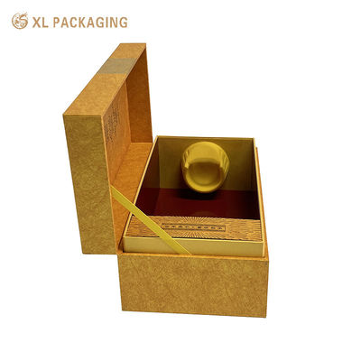 Boîte d'emballage de whisky personnalisée avec ruban de couvercle à charnière, papier spécial texturé et plateau de velours