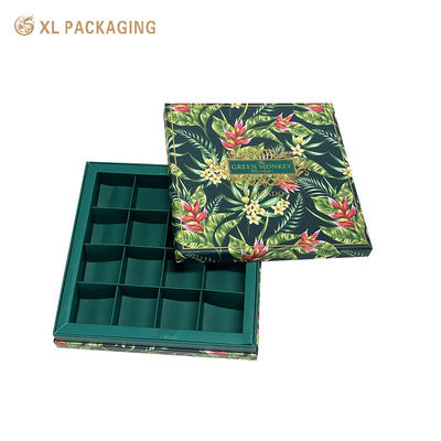 Boîte d'emballage de chocolat à 16 cavités écologique avec logo en feuille d'or et dessin floral
