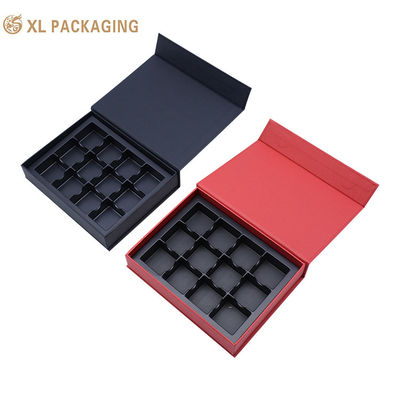 Boîtes cadeaux de chocolat Boîtes de papier kraft noir recyclables avec insert de qualité alimentaire
