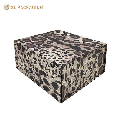 Boîte cadeau magnétique pliable personnalisée avec papier kraft écologique et expédition en paquet plat pour vêtements et jouets