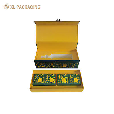 Boîte à cadeaux à double couche personnalisée avec poignée métallique, étiquetage à chaud vert, coupe laser dorée, boîte à vin à manches pour le festival de la mi-automne