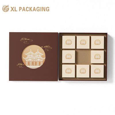Boîte cadeau de gâteau de lune de style chinois personnalisée avec vitre creuse, estampage en or chaud et carton rigide épaissi