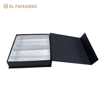 Boîte cadeau de chocolat magnétique de luxe avec papier écologique et boîte intérieure en papier argenté pour fermeture magnétique sécurisée