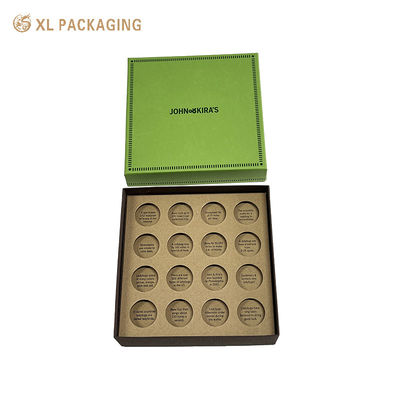 Boîte à chocolat en papier kraft écologique de 16 pièces, certifiée SGS et design de couvercle et de base personnalisé pour la Saint-Valentin.