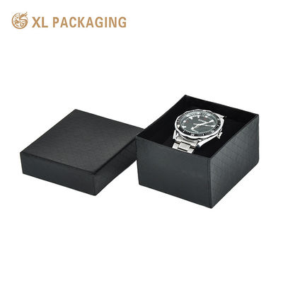 Boîte cadeau de montre en faux cuir en crocodile brun foncé avec oreiller en peluche douce et structure rigide de couvercle et de base