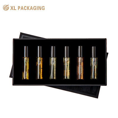 Boîte à parfum rigide de luxe personnalisée avec insert en velours et estampage en feuille d'or pour un emballage cadeau sécurisé